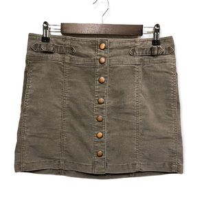 GAP Corduroy Snap Button Skirt Size 8